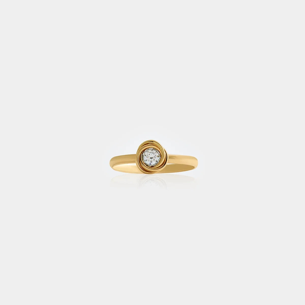 Love knot ring i 18K guld med labbodlad diamant